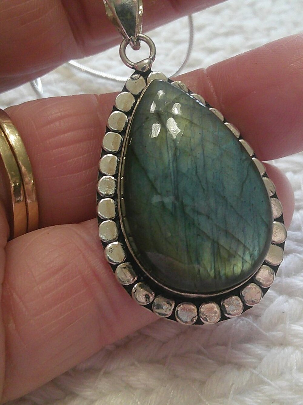 Gorgeous LABRADORITE Handmade Sterling 925 Pendant/Chain #219F